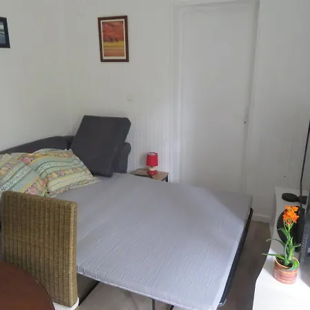 Apartment Appart' - Avec Terrasse A 7km Des Plages